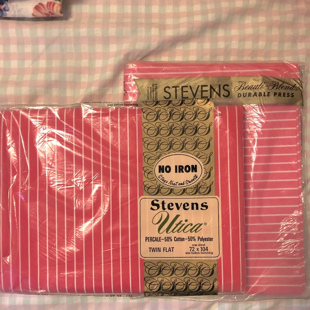 Twin Sheet with Pillowcases